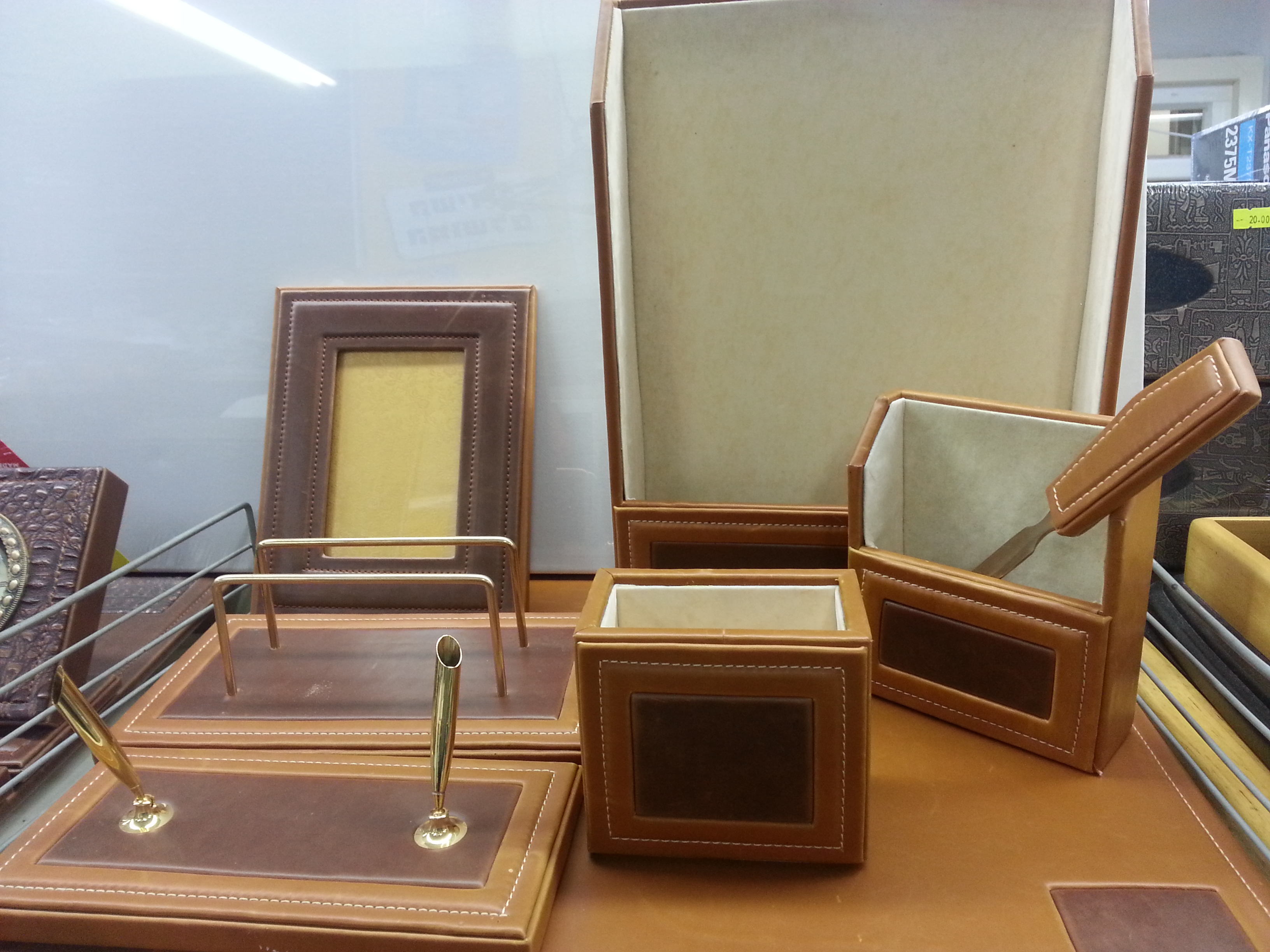 طقم مكتب(Desk organizer)